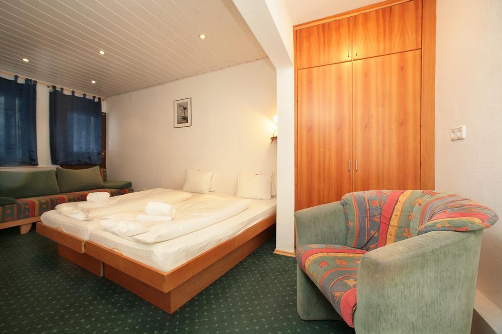 Appartementhaus Tirolerheim Zell am See Room photo